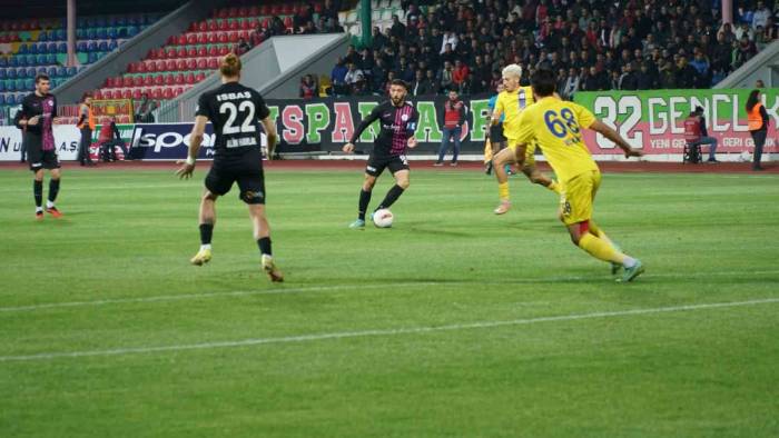 Tff 2. Lig: Isparta 32 Spor: 1 - Belediye Derincespor: 0