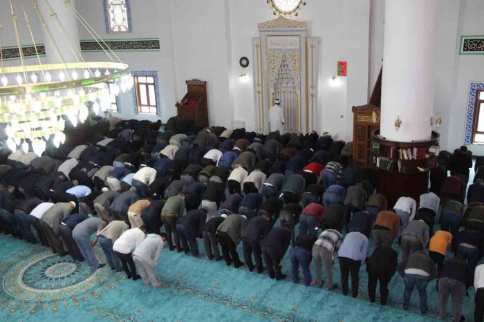 Şırnak’ta Filistin’de Hayatını Kaybedenler İçin Gıyabi Cenaze Namazı Kılındı