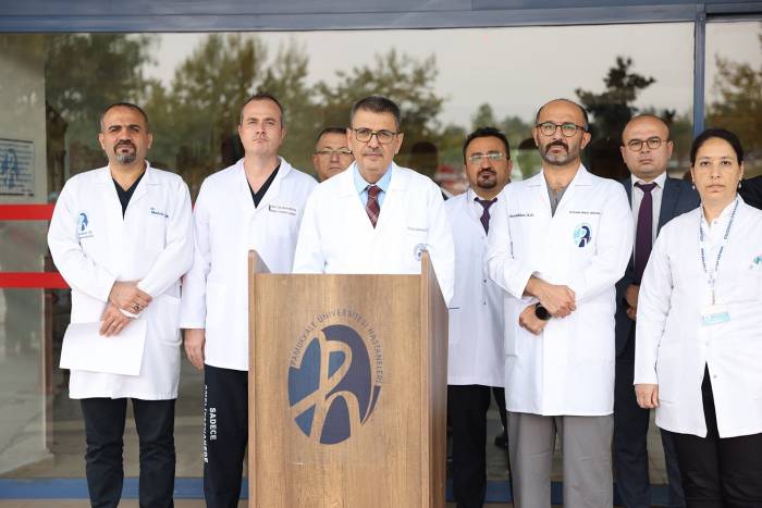 Paü Hastanesi, İsrail’in Gazze’deki Hastane Saldırısını Kınadı