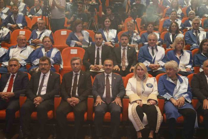 Bakan Kacır: "Hibrit Roket Teknolojisini Ticarileştirme Fırsatı Yakalayacağız"