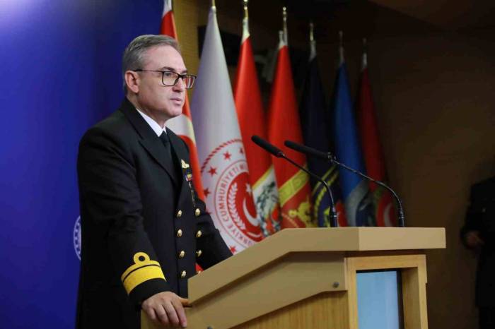 Msb: “Gazze İçin Üç Adet A400m Uçağımız Mısır’a Ulaşmıştır”