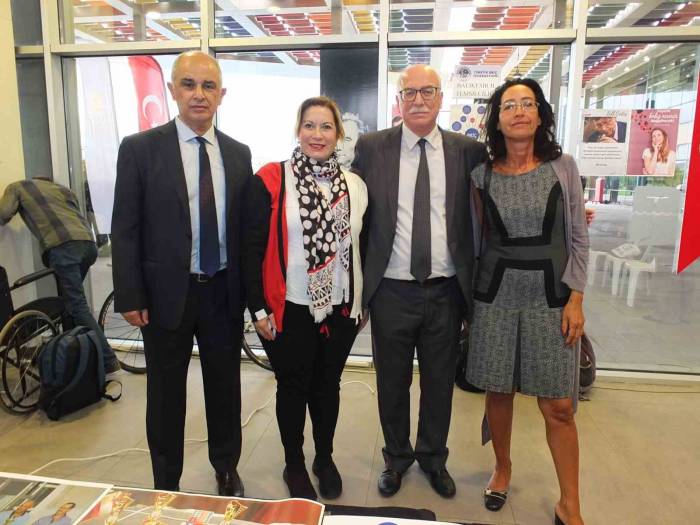 Balıkesir’de Kadın Briççiler Dünya İkincisi Oldu