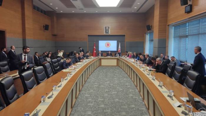 Balıkçılık Ve Su Ürünleri Genel Müdürü Atalay: "Balığa Kota Getirilmesi Fiyatları Dengeleyecektir"