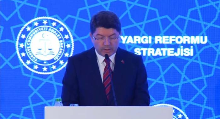 Adalet Bakanı Tunç: "Filistinli Kardeşlerimizi Asla Yalnız Bırakmayacağız"