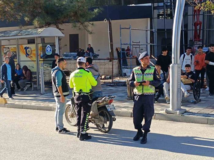 Sandıklı’da Drone Destekli Trafik Denetimi