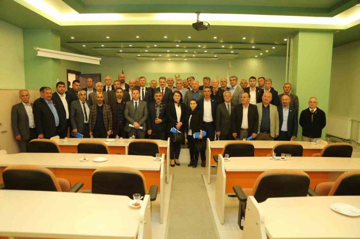 Başkan Deveci: “Muhtarlarımız Atakum’u Geliştiriyor”