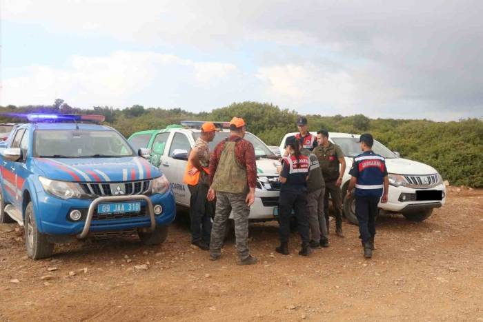Jandarma Ekipleri Kaçak Ava Geçit Vermiyor