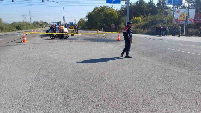 Karı Koca Feci Kazada Hayatını Kaybetti
