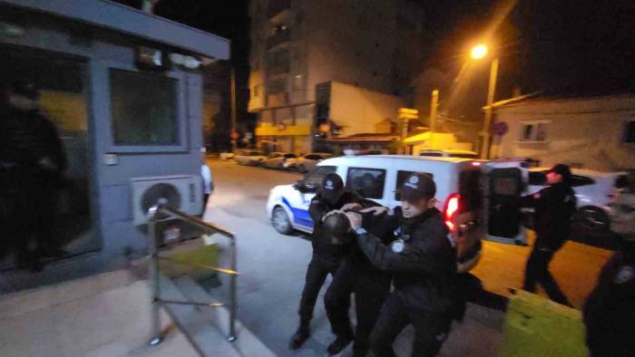 Bursa’da ’gece Kartalları’ Kuş Uçurtmuyor