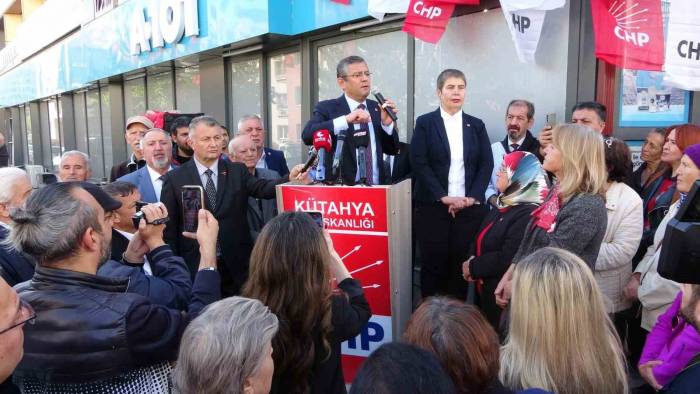 Özgür Özel: "Bir Daha Asla Kaybetmememiz Lazım"