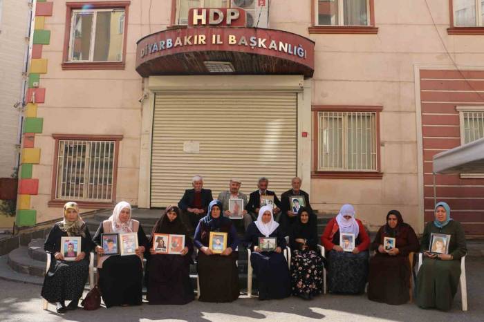 Evlat Mücadelesi Bin 509’uncu Gününde
