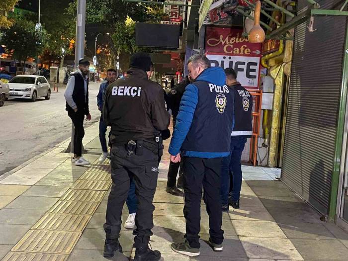 Elazığ Polisinin Şok Uygulamaları Sürüyor