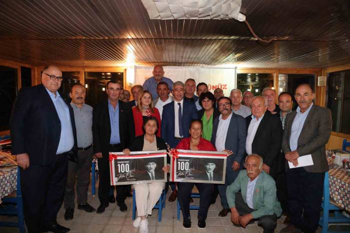 Başkan Oktay Muhtarları Ağırladı