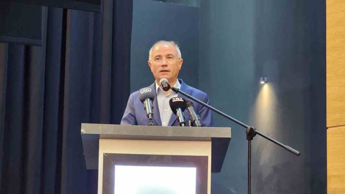 Efkan Ala: “Erdoğan’ın Bölgedeki Hâkimiyeti Bir Kez Daha Dünya Tarafından Kabul Edildi”