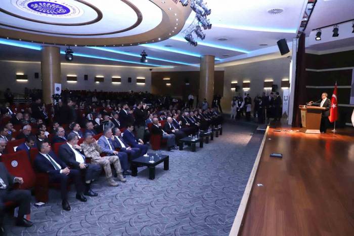 Vefatının 40. Yılında Necip Fazıl Kısakürek Sempozyumu