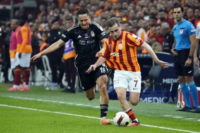 Trendyol Süper Lig: Galatasaray: 2 - Beşiktaş: 1 (Maç Sonucu)
