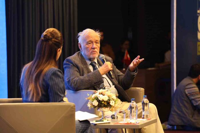 İlber Ortaylı: "Türkiye Cumhuriyeti, Osmanlı’nın Devamıdır"