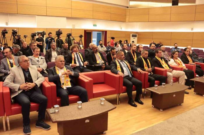 Ali Çamlı: "Bu Kulübün Bir Damla Suyuna Zarar Verdirmemek İçin Gecemizi Gündüzümüze Kattık"