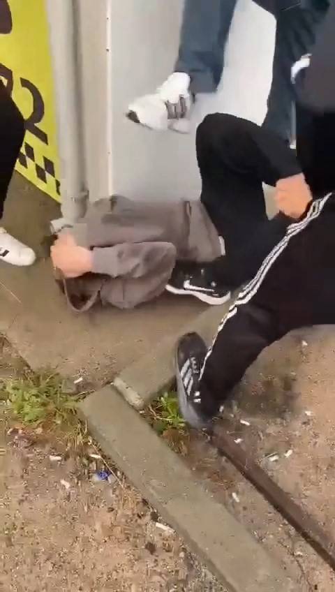 Lise Öğrencisini Feci Şekilde Darp Edip Bıçaklayan Şahıslar Yakalandı