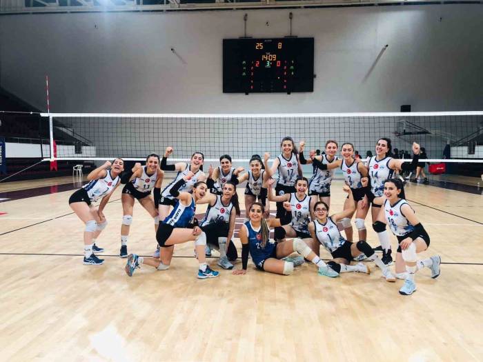 Tvf Kadınlar 2. Lig: Elazığ Belediyesi: 3 - Hatay Voleybol: 0