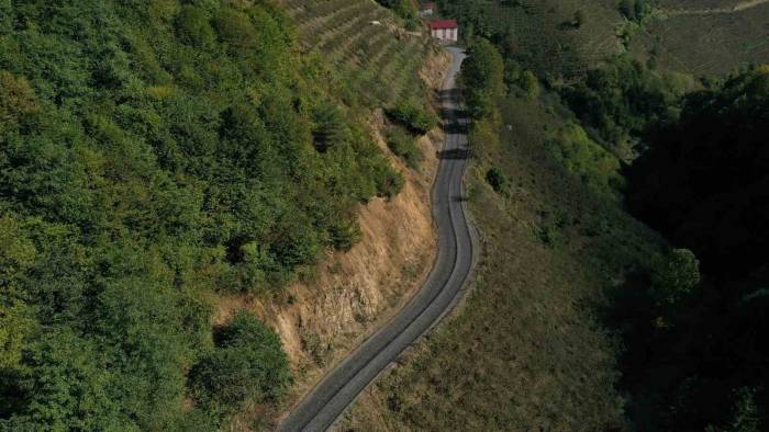 Ordu Büyükşehir, Kırsalda Asfalt Çalışmalarını Sürdürüyor