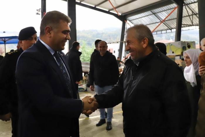 Pazar Esnafı İle Bir Araya Geldi