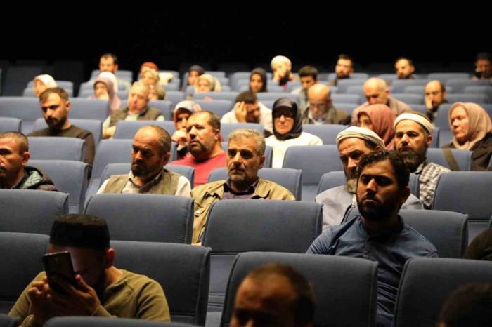 Esenler’de Filistin İçin Dualar Edildi