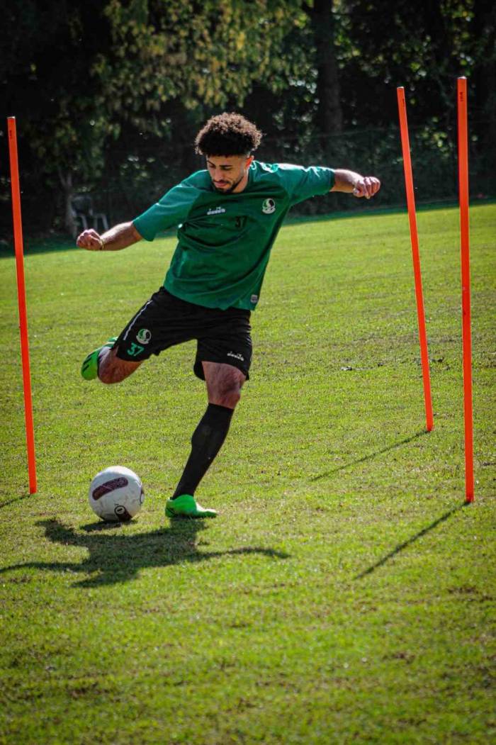 Sakaryaspor, Altay Mesaisine Başladı