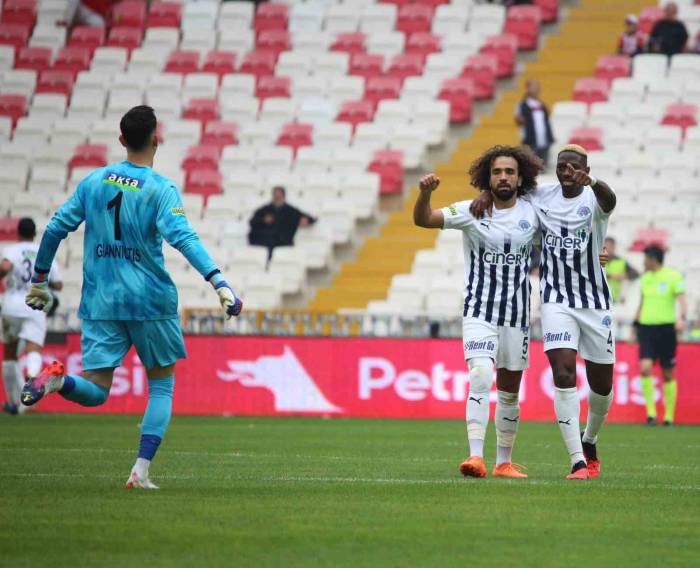 Trendyol Süper Lig: E.y. Sivasspor: 0 - Kasımpaşa: 1 (Maç Sonucu)