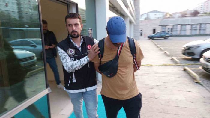 Uyuşturucu Ticaretinden Tutuklandı