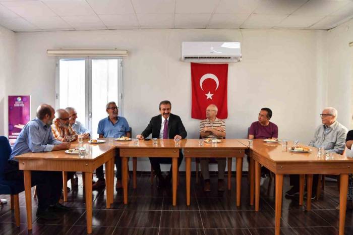 Başkan Çetin, Emeklilerin Sorunlarını Dinledi