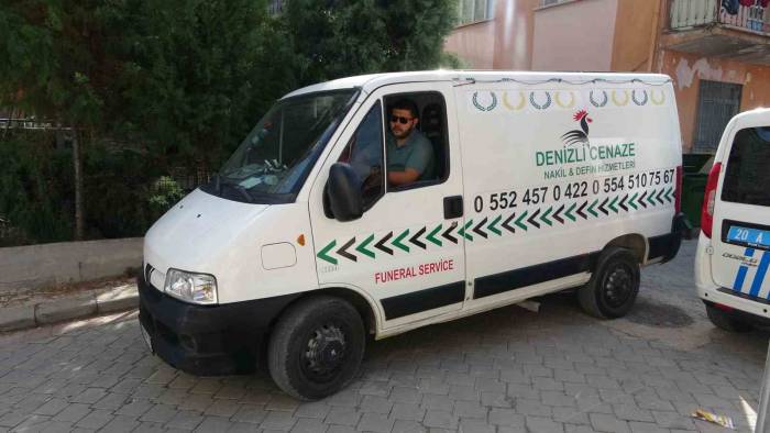 Alkol Komasına Girdiği İddia Edilen Şahıs Evinde Ölü Bulundu