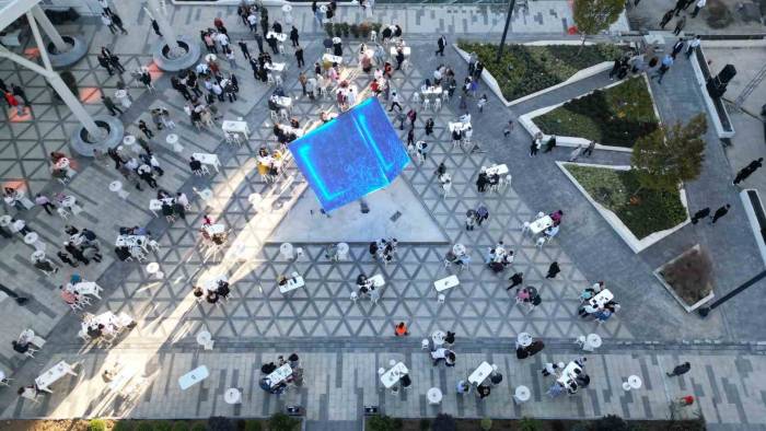 Downtown’da İlk Deneyim Heyecanı