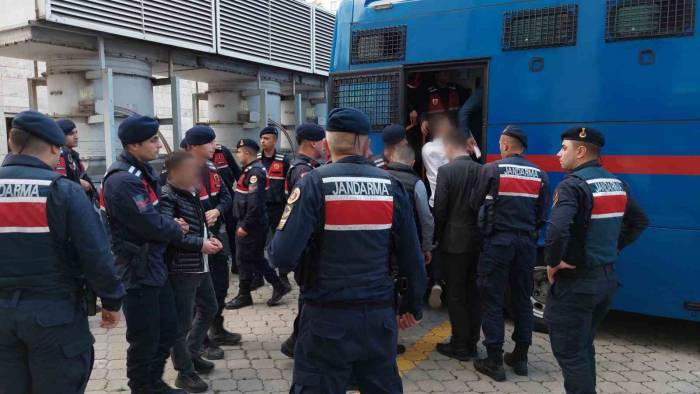 Suç Örgütü Davasında 66 Kişinin Yargılanmasına Başlandı