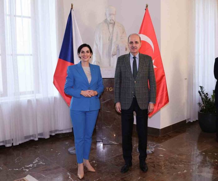 Tbmm Başkanı Kurtulmuş, Çekya Temsilciler Meclisi Başkanı Adamova İle Görüştü