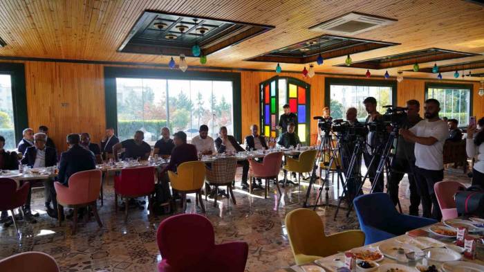 Başkan Süleyman Kılınç, Basın Mensuplarıyla Bir Araya Geldi