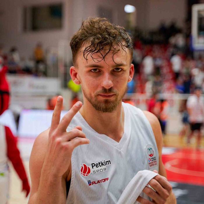 Aliağa Petkimsporlu Kristers Zoriks, Üçlükleriyle Zirvede