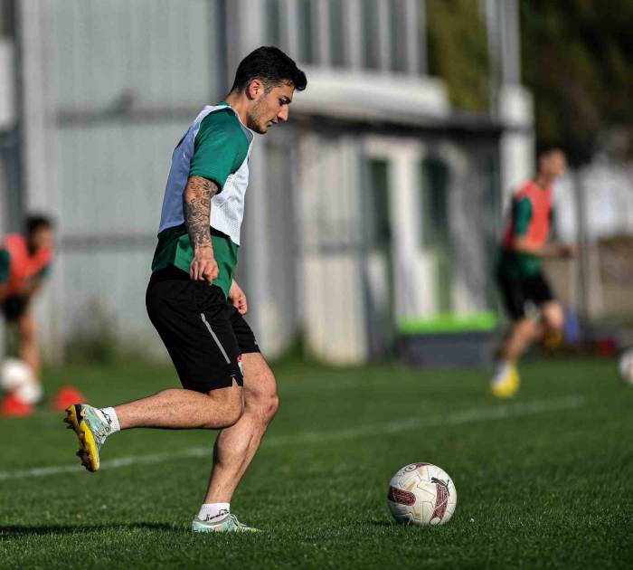 Bursaspor’da Serik Belediyespor Maçı Hazırlıkları Başladı