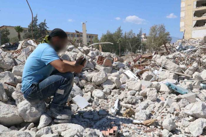 Konuştuğu Kadınla Buluştuğu Kadın Farklı Çıktı, Adisyon Oyunuyla 9 Bin 500 Tl’sinden Oldu
