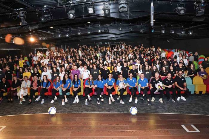 Nilüfer’in Sultanlarından Öğrencilere Tavsiyeler