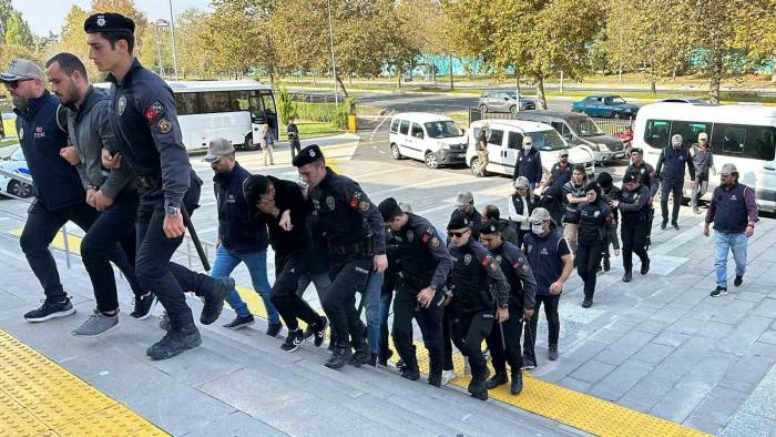 Tekirdağ Merkezli 4 İldeki Pkk Operasyonunda 9 Kişi Adliyeye Sevk Edildi