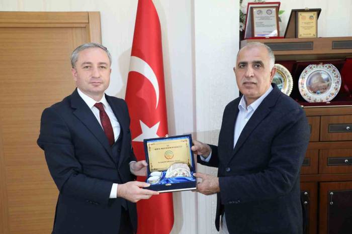 Ağrı Milli Eğitim Müdürü Kökrek, Atso Başkanı Alpaslan İle Eğitim İş Birliğini Görüştü