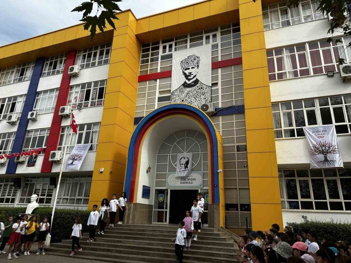 Başak Koleji, Cumhuriyet’in 100’üncü Yılını Coşkuyla Kutlayacak