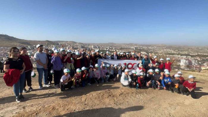 Nevşehir’de 1923 Fidan Toprakla Buluştu