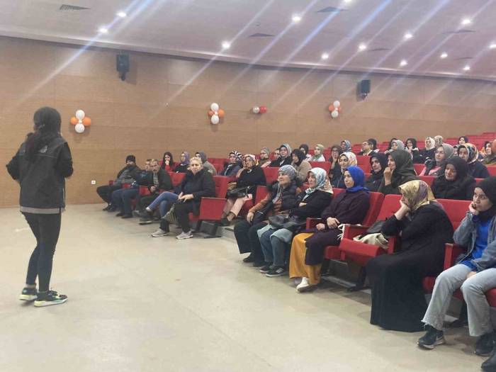 Temizlik Personellerine Narkorehber Eğitimi