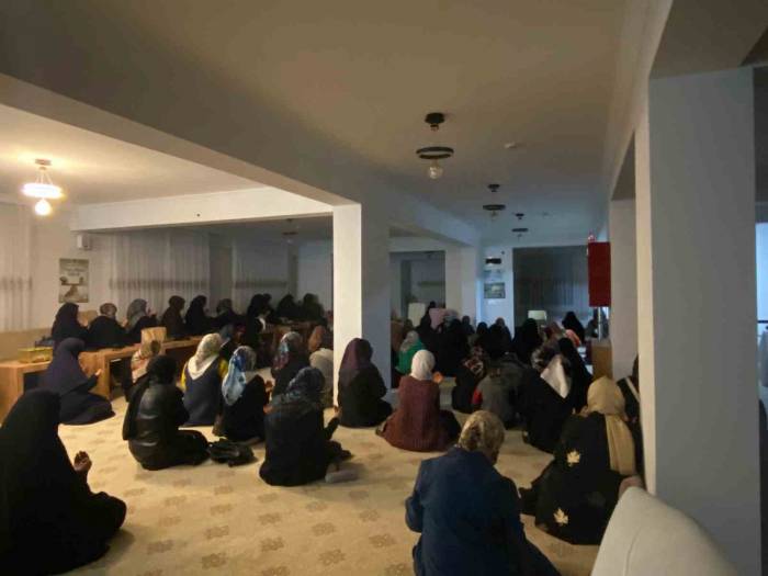 Kız Kur’an Kursu’nda "Kudüs Gecesi" Düzenlendi