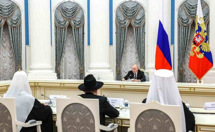 Putin: "Orta Doğu’da Uzun Vadeli, Temel Bir Çözümün Ve Barışın Anahtarı Filistin Ve İsrail Olmak Üzere İki Bağımsız Ve Egemen Devletin Kurulması"