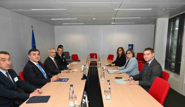 Bakan Uraloğlu: "Türkiye Olmadan Bir Orta Koridor Düşünülemez"