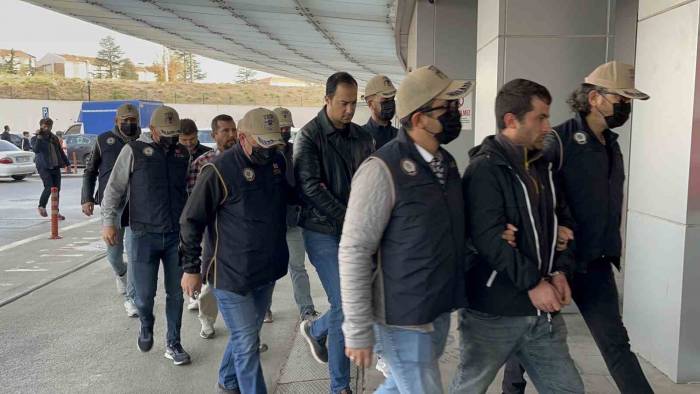 Kıskaç Operasyonu’nda Yakalanan 4 Fetö Üyesi Adliyeye Sevk Edildi