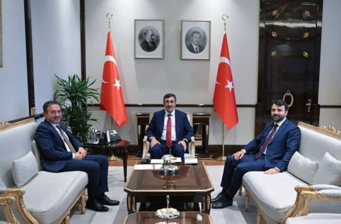 Ak Partili Vekiller Bakanlarla Görüştü